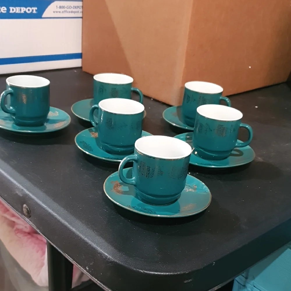 Asian Inspired Design Teal Ceramic Cup and Saucer Set - Picture 3 of 11